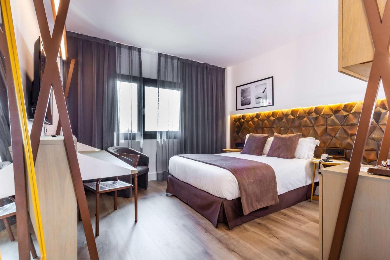 เบสต์ เวสเทิร์น พลัส โฮเต็ล อัลฟา แอโรปวยร์โต Hotel เอลปรัตเดยูเบรกัต ภายนอก รูปภาพ