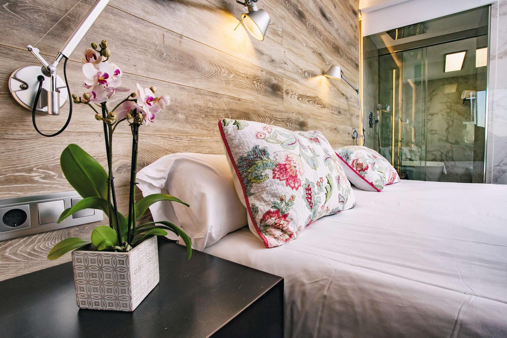 เบสต์ เวสเทิร์น พลัส โฮเต็ล อัลฟา แอโรปวยร์โต Hotel เอลปรัตเดยูเบรกัต ภายนอก รูปภาพ