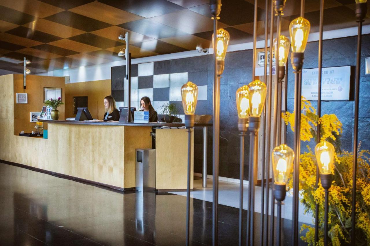 เบสต์ เวสเทิร์น พลัส โฮเต็ล อัลฟา แอโรปวยร์โต Hotel เอลปรัตเดยูเบรกัต ภายนอก รูปภาพ